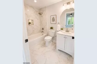 34 Mews Ln, South Orange, NJ 07079 - Photo 3