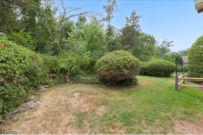 155 Basking Ridge Rd, Long Hill Township, NJ 07946 - Photo 25