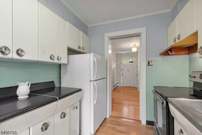 155 Basking Ridge Rd, Long Hill Township, NJ 07946 - Photo 17