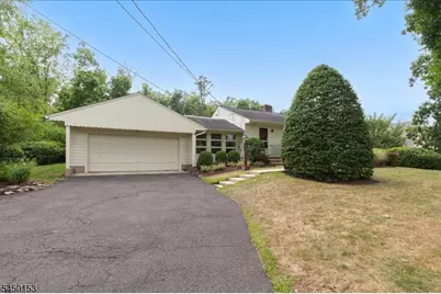 155 Basking Ridge Rd, Long Hill Township, NJ 07946 - Photo 33
