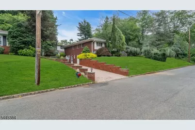 7 Oak Rdg, Springfield Twp., NJ 07081 - Photo 3