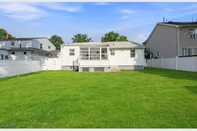 519 Livingston Rd, Linden, NJ 07036 - Photo 23