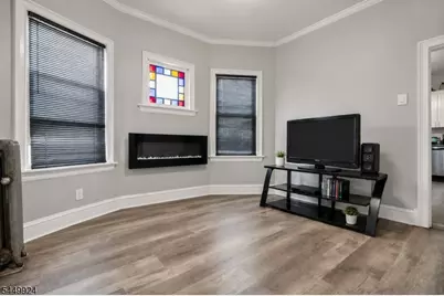 296-298 N Park St, East Orange, NJ 07017 - Photo 3
