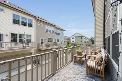 13 Braeburn Ct, Livingston, NJ 07039 - Photo 31