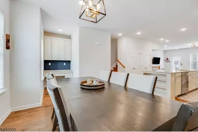 13 Braeburn Ct, Livingston, NJ 07039 - Photo 19