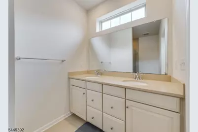 13 Braeburn Ct, Livingston, NJ 07039 - Photo 29