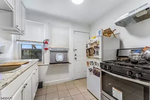 468 Flagg St, Orange, NJ 07050 - Photo 9