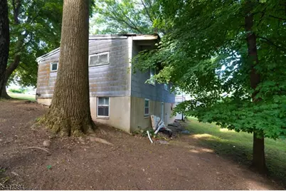 24 Underrock Rd, Sparta Township, NJ 07871 - Photo 13