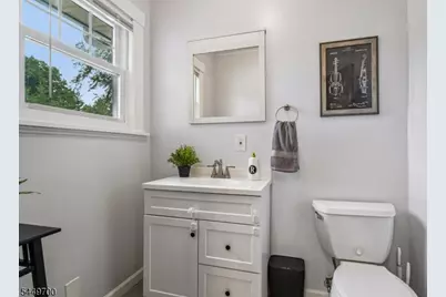56 Katherine Ave, Clifton, NJ 07012 - Photo 21