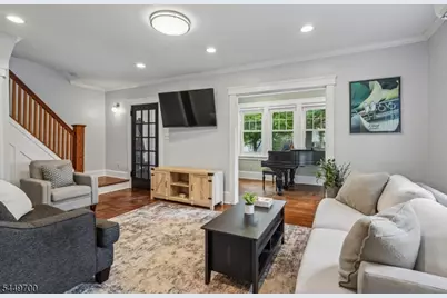 56 Katherine Ave, Clifton, NJ 07012 - Photo 7