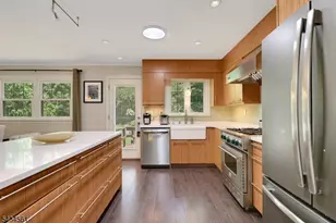 340 Central Ave, Mountainside, NJ 07092 - Photo 7