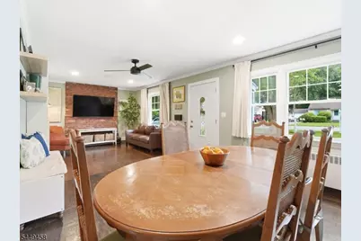 35 Edgecumb Rd, West Milford, NJ 07480 - Photo 9