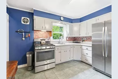 35 Edgecumb Rd, West Milford, NJ 07480 - Photo 13