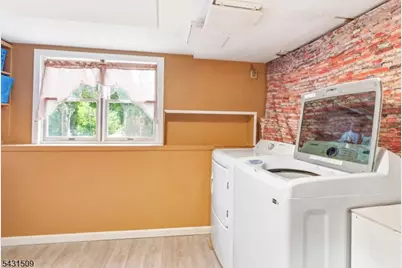 26 Cornell St, West Orange Township, NJ 07052 - Photo 25