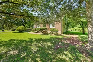 20 Gates Rd, Franklin Township, NJ 08873 - Photo 3