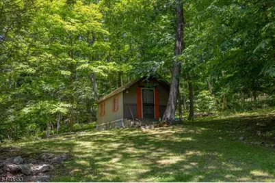 1150 Lakeside Dr, Vernon, NJ 07422 - Photo 29