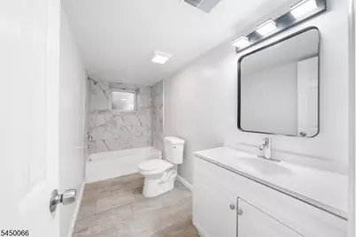 231 Highland Ave, Orange, NJ 07050 - Photo 23