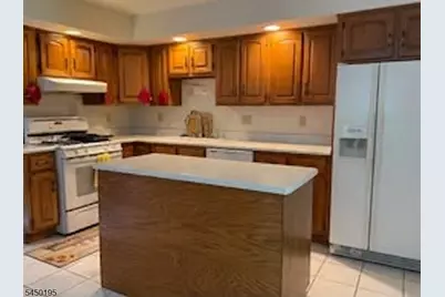 419 Ratzer Rd, Wayne, NJ 07470 - Photo 21