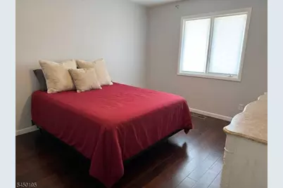 419 Ratzer Rd, Wayne, NJ 07470 - Photo 17