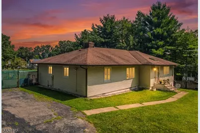 419 Ratzer Rd, Wayne, NJ 07470 - Photo 25