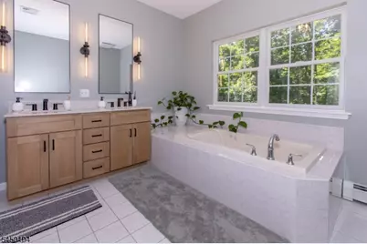 21 Rockport Rd, Wantage, NJ 07461 - Photo 15