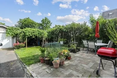 21 Broughton Ave #1, Bloomfield, NJ 07003 - Photo 15