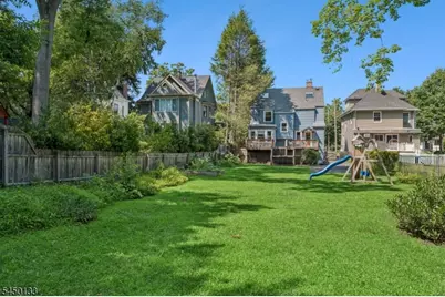 52 Benson St, Bloomfield, NJ 07003 - Photo 37