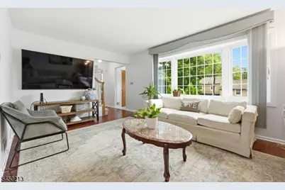 37 Forest Ave, Nutley, NJ 07110 - Photo 3