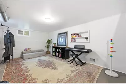 37 Forest Ave, Nutley, NJ 07110 - Photo 21
