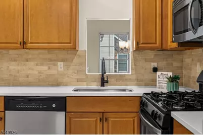 127 Chariot Ct, Piscataway Township, NJ 08854 - Photo 15