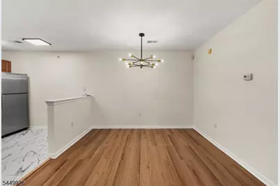 127 Chariot Ct, Piscataway Township, NJ 08854 - Photo 11