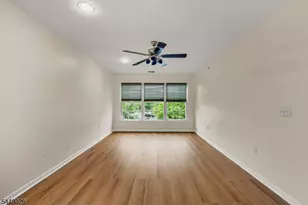 127 Chariot Ct, Piscataway Township, NJ 08854 - Photo 23
