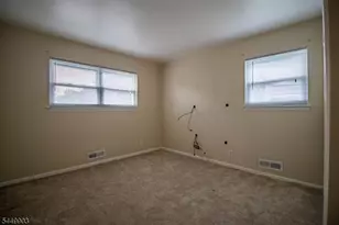 7 Cortland Dr, Franklin Township, NJ 08873 - Photo 9