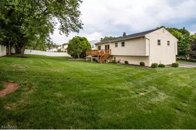 7 Cortland Dr, Franklin Township, NJ 08873 - Photo 17