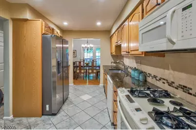 67 Jaime Ct, Parsippany, NJ 07950 - Photo 17