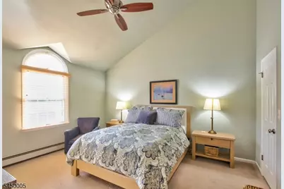 67 Jaime Ct, Parsippany, NJ 07950 - Photo 21
