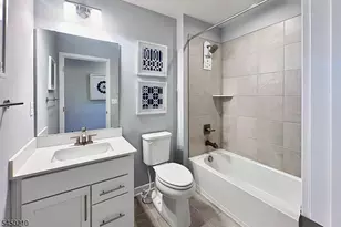 2 Redwood Run, Mansfield Township, NJ 07865 - Photo 23