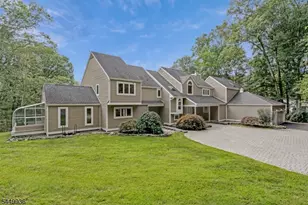 101 Rippling Brook Way, Bernardsville, NJ 07924 - Photo 3