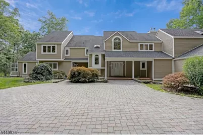 101 Rippling Brook Way, Bernardsville, NJ 07924 - Photo 3