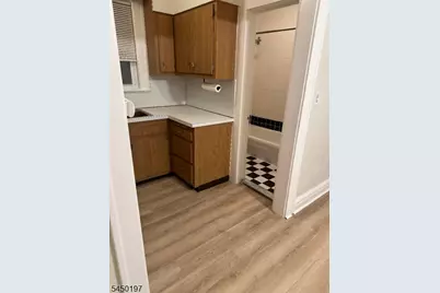12 Campbell Ave, Clifton, NJ 07013 - Photo 13
