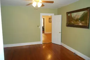 12 Campbell Ave, Clifton, NJ 07013 - Photo 3