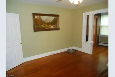 12 Campbell Ave, Clifton, NJ 07013 - Photo 7
