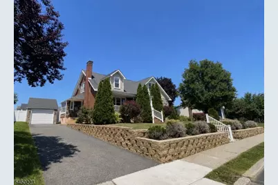 611 Corliss Ave, Phillipsburg, NJ 08865 - Photo 1
