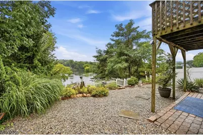4 Park Pl, Pompton Lakes, NJ 07442 - Photo 31