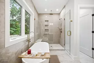 34 Crest View Hill Rd, Livingston, NJ 07039 - Photo 17