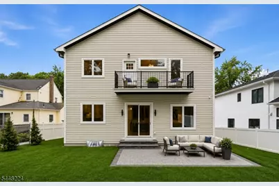 34 Crestview Hill Rd, Livingston, NJ 07039 - Photo 25