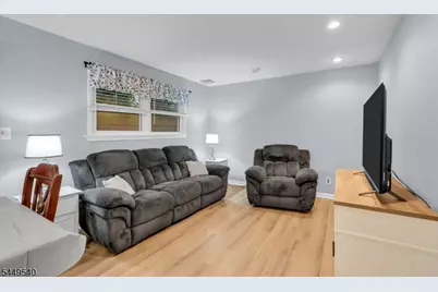 23 Leo Ave, Hopatcong, NJ 07874 - Photo 5
