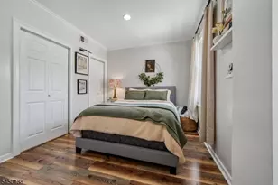 826 Degraw Ave, Newark, NJ 07104 - Photo 23
