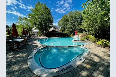 408 Kensington Ln, Livingston, NJ 07039 - Photo 15