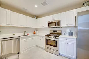 408 Kensington Ln, Livingston Twp., NJ 07039 - Photo 47